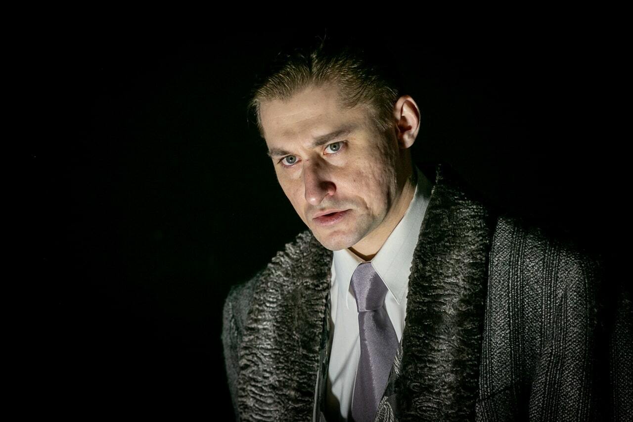 Обыкновенная история